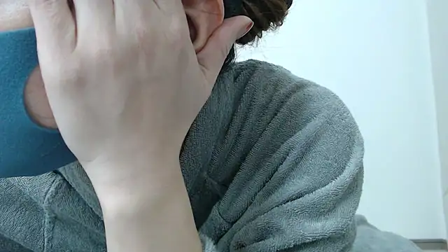 Snapshot of Mary-JP chatting on 13, 2, 2025 Mary-JP online show from 13, 2, 2025