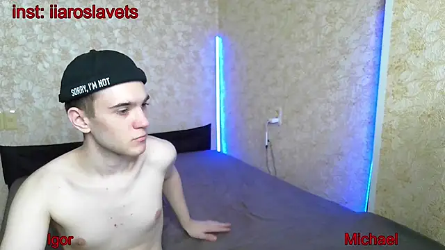 Snapshot of michael_sexdevil chatting on 7, 2, 2025 michael sexdevil online show from 7, 2, 2025