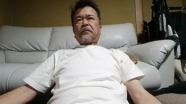 Snapshot of Ryo-j chatting on 12, 5, 2026 Ryo-j online show from 12, 5, 2026