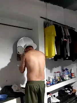 loisadria online show from 11, 11, 2025