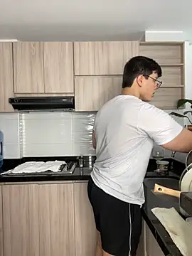 Thom Ohtani online show from 5, 1, 2025