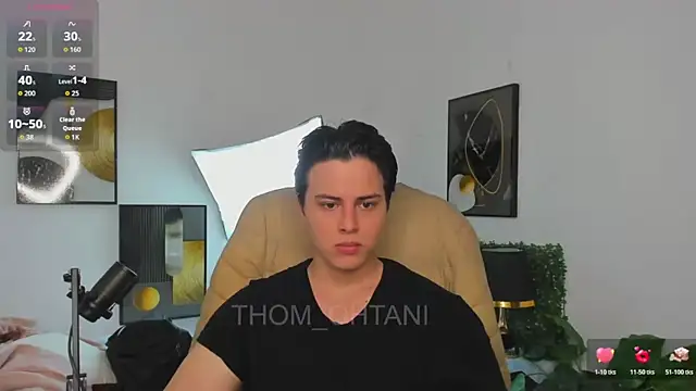 Snapshot of Thom_Ohtani chatting on 28, 4, 2026 Thom Ohtani online show from 28, 4, 2026