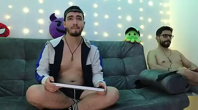 Snapshot of ErickBrant chatting on 24, 1, 2025 ErickBrant online show from 24, 1, 2025