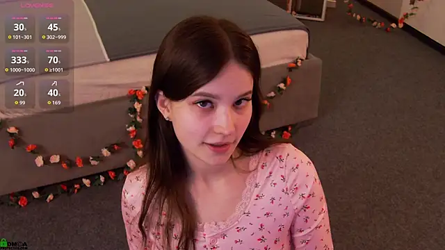 Rina Red online show from 13, 4, 2026