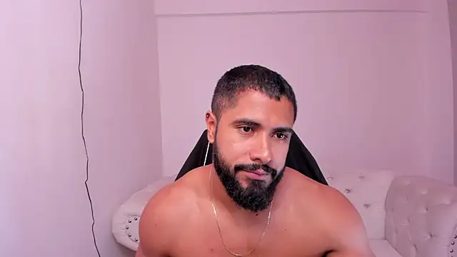 Santiago huntt online show from 26, 2, 2025