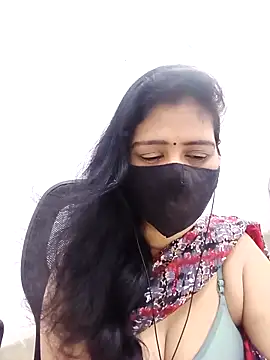 Snapshot of Lucky-Deepthi chatting on 11, 5, 2026 Lucky-Deepthi online show from 11, 5, 2026