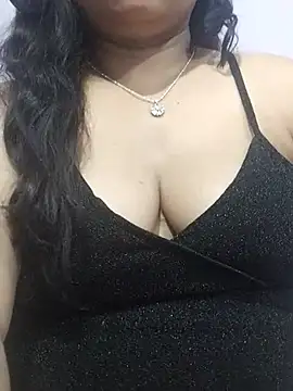 Snapshot of BigAssSarah chatting on 15, 2, 2025 BigAssSarah online show from 15, 2, 2025