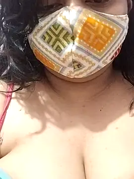 Snapshot of BigAssSarah chatting on 30, 9, 2025 BigAssSarah online show from 30, 9, 2025