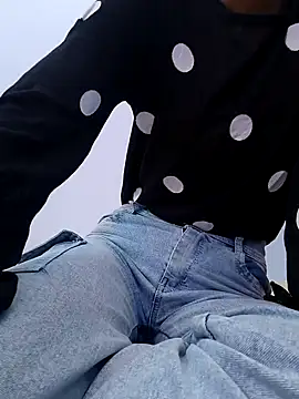 Snapshot of Barbie_183 chatting on 6, 3, 2025 Barbie 183 online show from 6, 3, 2025