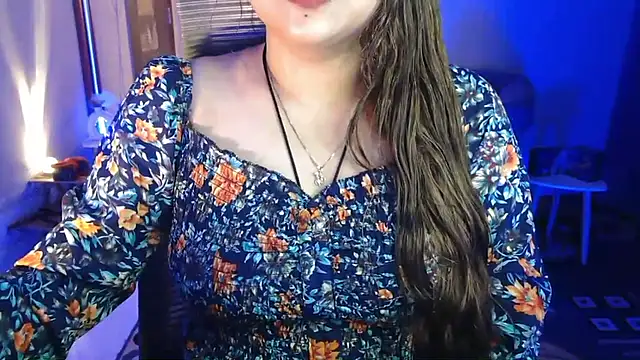 Snapshot of Mitikaa chatting on 18, 5, 2026 Mitikaa online show from 18, 5, 2026
