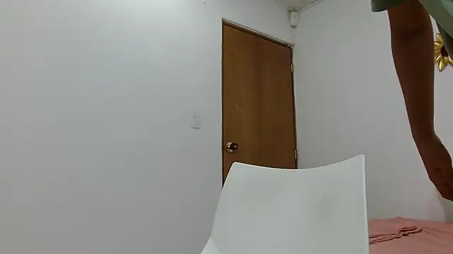 zeus 2025  online show from 10, 1, 2025