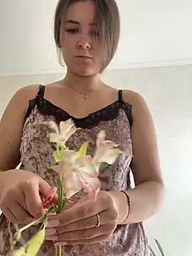 mewKate online show from 20, 7, 2026