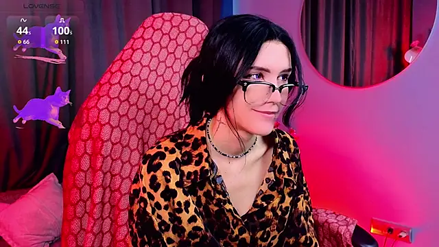 Snapshot of Hyeon_Jin chatting on 3, 3, 2026 Hyeon Jin online show from 3, 3, 2026