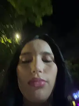 Snapshot of the_queen_of_street chatting on 20, 4, 2026 the queen of street online show from 20, 4, 2026