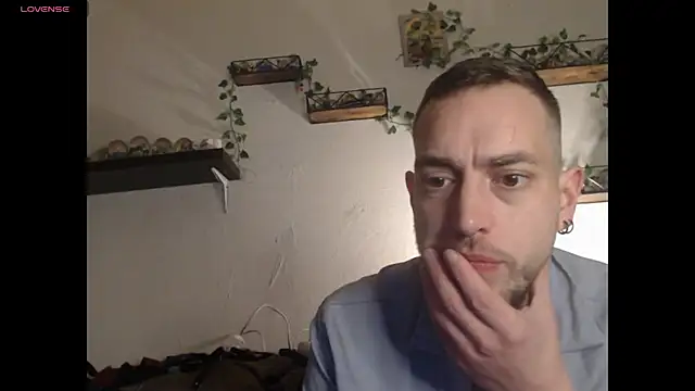 Snapshot of wawarruis chatting on 1, 3, 2025 wawarruis online show from 1, 3, 2025