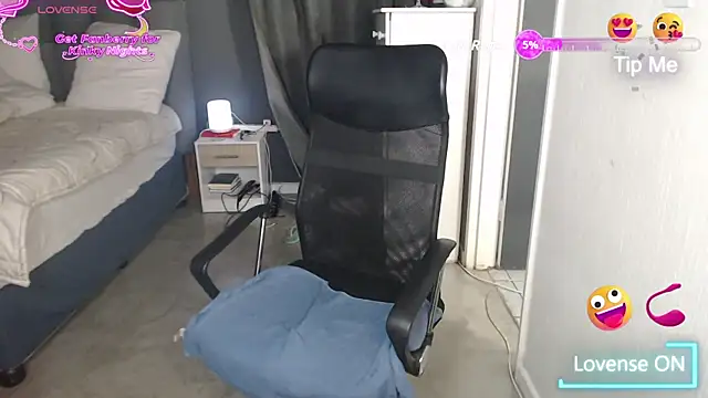 Snapshot of boeslaboes1 chatting on 10, 2, 2026 boeslaboes1 online show from 10, 2, 2026