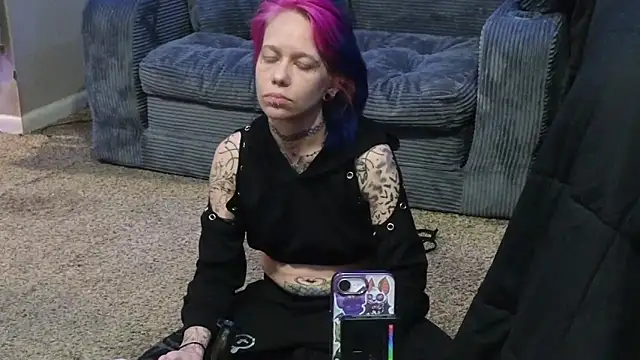 Snapshot of trashbrat chatting on 24, 2, 2026 trashbrat online show from 24, 2, 2026