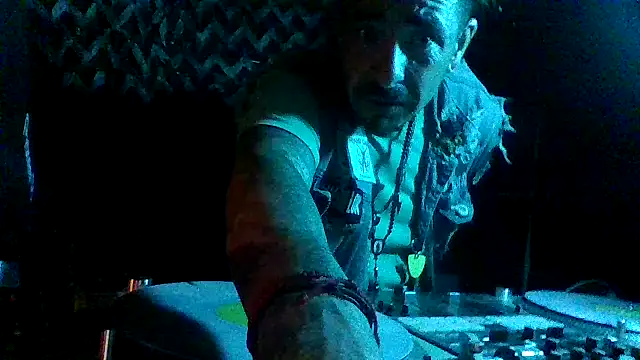Snapshot of justthetip4209 chatting on 14, 6, 2026 justthetip4209 online show from 14, 6, 2026