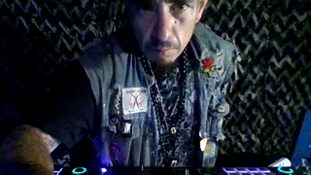 Snapshot of justthetip4209 chatting on 4, 7, 2026 justthetip4209 online show from 4, 7, 2026