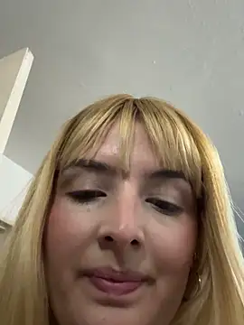 Blue Angell online show from 28, 9, 2025