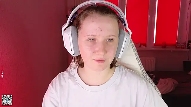 mon lola online show from 15, 9, 2025