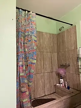 abrilito2 online show from 9, 1, 2025