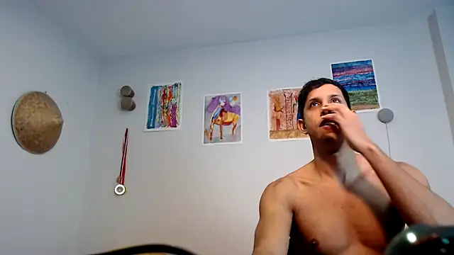 HOTLATINO2025 online show from 7, 10, 2025