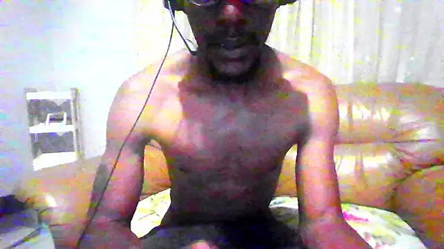 Snapshot of 1NakedTruth chatting on 28, 10, 2025 1NakedTruth online show from 28, 10, 2025