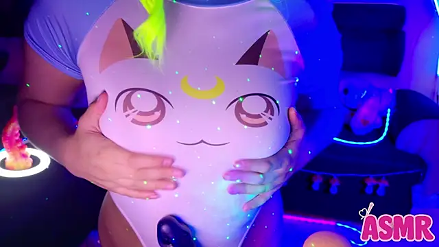 LaytonBox online show from 30, 10, 2025