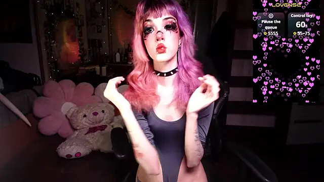 Snapshot of Ink__pleasure chatting on 5, 5, 2026 Ink pleasure online show from 5, 5, 2026