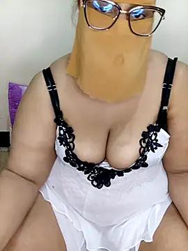 Samara-Bella online show from 20, 2, 2025