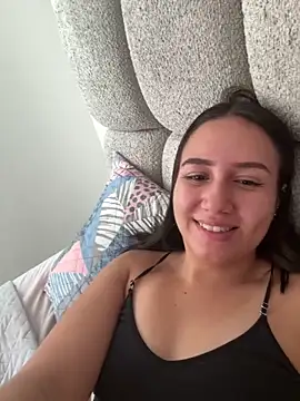 Jullya x online show from 10, 3, 2026