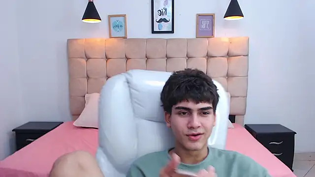 Tommy18   online show from 23, 1, 2025