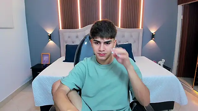 Tommy18   online show from 20, 12, 2025