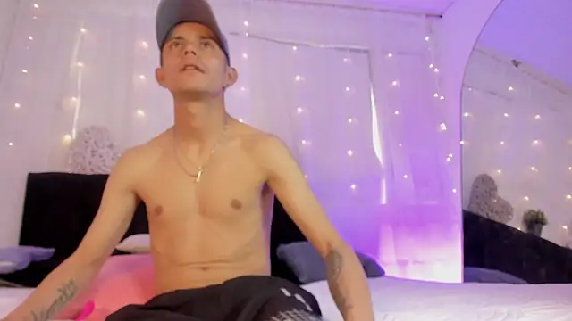 Bonny and carrot online show from 18, 11, 2025