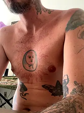 Snapshot of xtrppyx chatting on 6, 10, 2025 xtrppyx online show from 6, 10, 2025