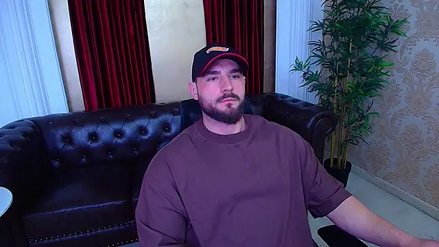 AdamJamesonn online show from 5, 11, 2025