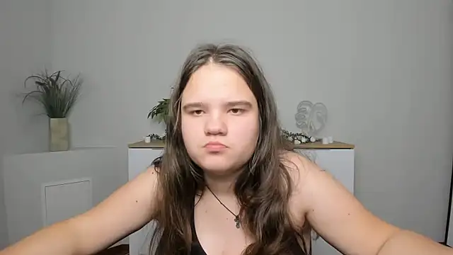 AdeleCruz online show from 20, 1, 2025