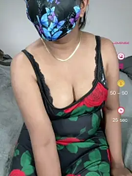 Snapshot of ArathyNambyarMallu chatting on 17, 7, 2026 ArathyNambyarMallu online show from 17, 7, 2026
