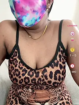 Snapshot of ArathyNambyarMallu chatting on 28, 7, 2026 ArathyNambyarMallu online show from 28, 7, 2026