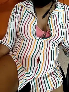 Lolitatamil online show from 7, 4, 2026