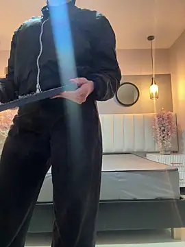 Snapshot of chelsea_bolton_ chatting on 15, 4, 2026 chelsea bolton online show from 15, 4, 2026