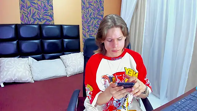 Snapshot of blondie_lover69 chatting on 4, 2, 2025 blondie lover69 online show from 4, 2, 2025