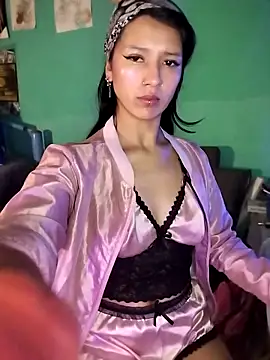 Cleo Hott online show from 5, 11, 2025