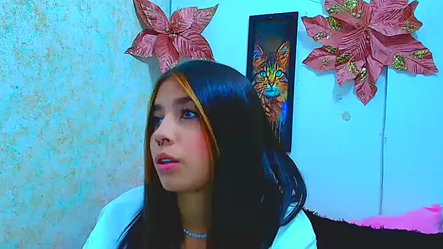 Rousse violett online show from 28, 1, 2025