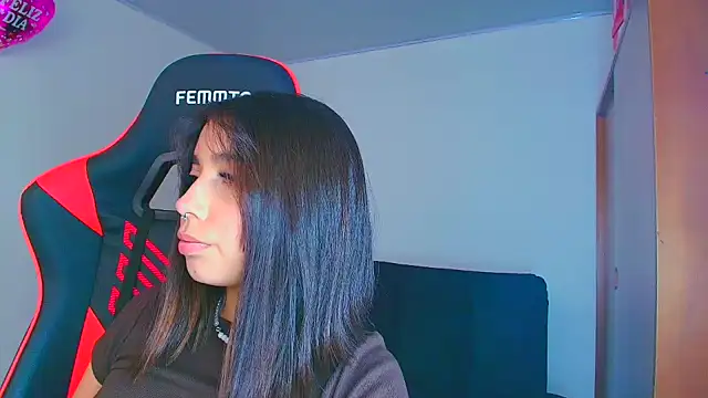 Rousse violett online show from 27, 9, 2025