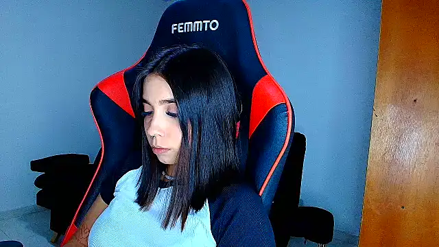 Rousse violett online show from 5, 3, 2026