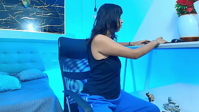 gabriela cortez online show from 19, 11, 2025