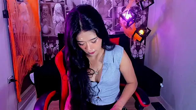 Snapshot of Lil_ceyy chatting on 28, 10, 2025 Lil ceyy online show from 28, 10, 2025