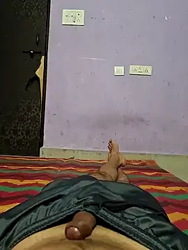 Snapshot of braveman999 chatting on 23, 2, 2025 braveman999 online show from 23, 2, 2025